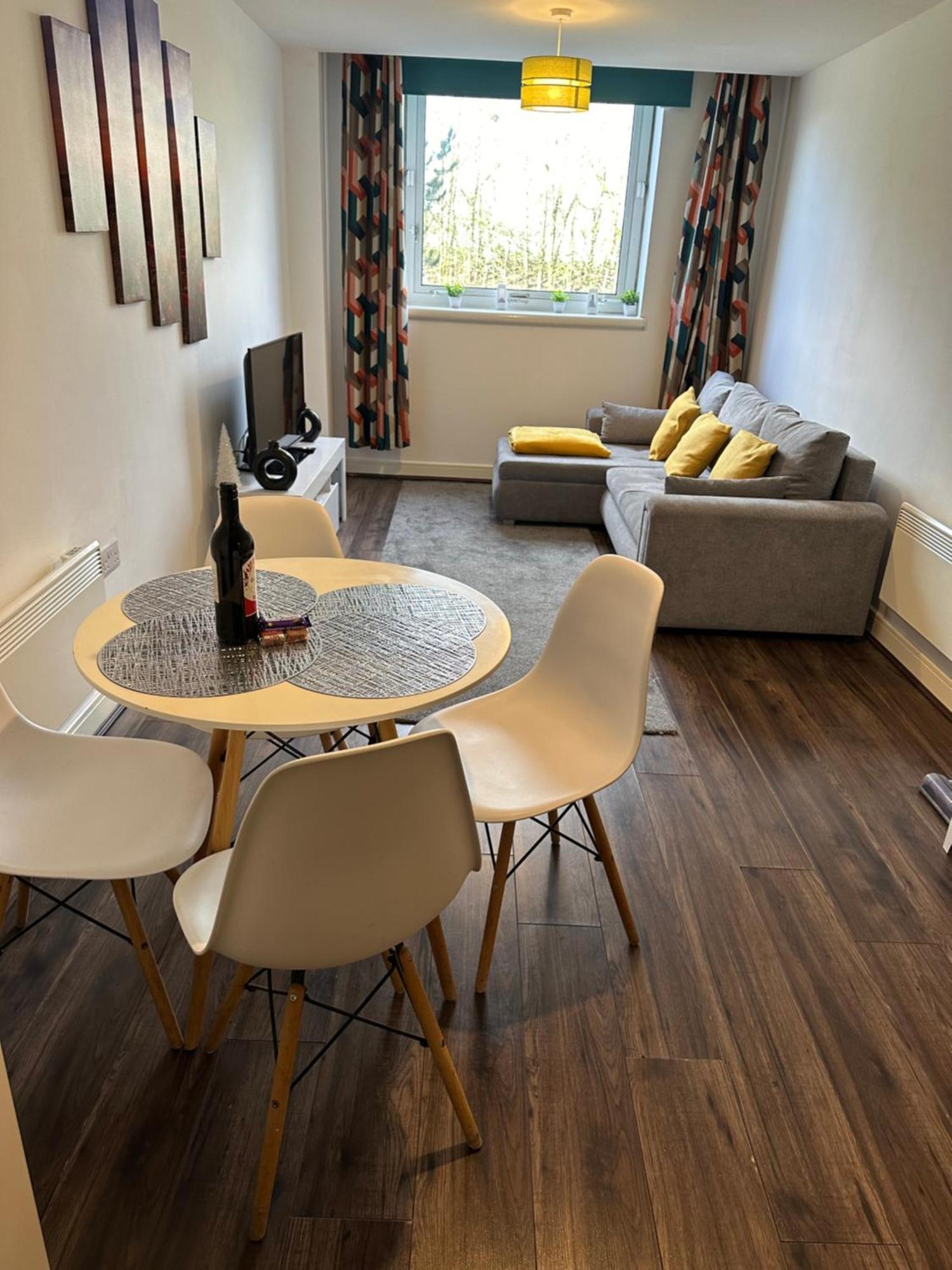 The Landmark Brierley Hill Apartment *